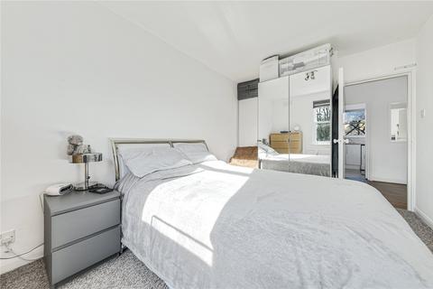 2 bedroom apartment for sale, Adelaide Avenue, London, SE4