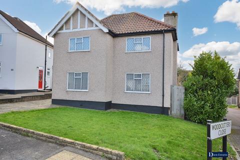 3 bedroom detached house for sale, Hardley Crescent, Ardleigh Green, Hornchurch, RM11