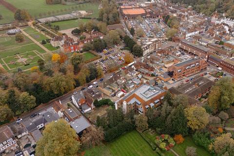 2 bedroom apartment for sale, Roebuck Close, Reigate