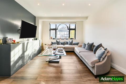 151 Abbots Gardens, London, N2 0JJ