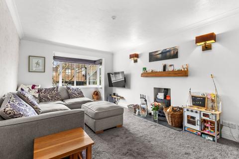 undefined, Ashdown Chase, Nutley, Uckfield, East Sussex, TN22