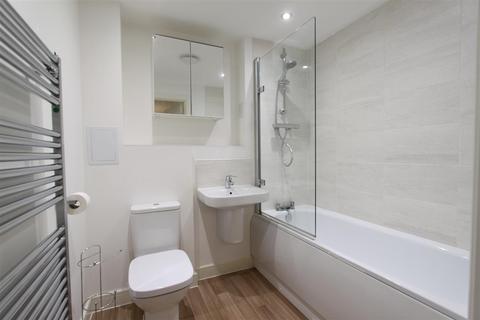 1 bedroom apartment for sale, Castle Hill Drive, Ebbsfleet Valley DA10