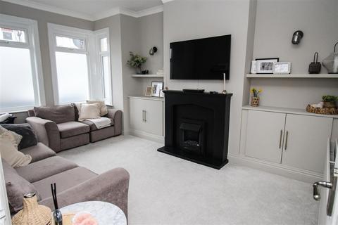 3 bedroom terraced house for sale, Fleetwood Avenue, Westcliff-On-Sea