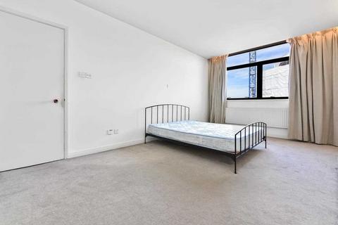 1 bedroom apartment to rent, Christchurch House, London