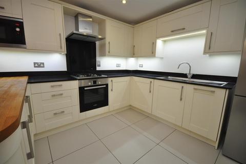 2 bedroom flat to rent, Kenilworth Road, Leamington Spa