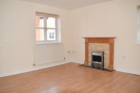 2 bedroom flat to rent, Birmingham Road, Stratford-upon-Avon, CV37