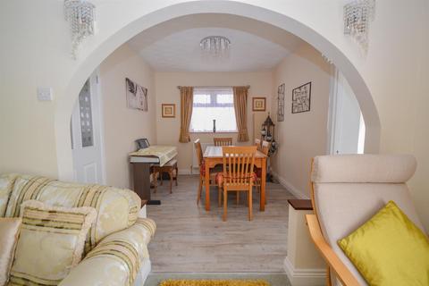 3 bedroom semi-detached house for sale, The Garth, Brotton