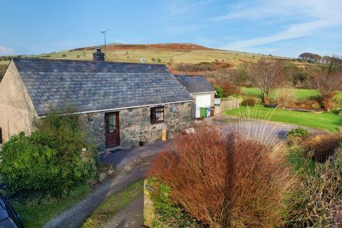 2 bedroom detached bungalow for sale, Cefn Gadlas, Llangybi