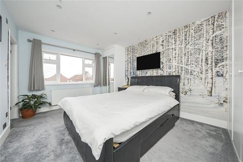 61 Bramshaw Rise, New Malden, KT3 5JT