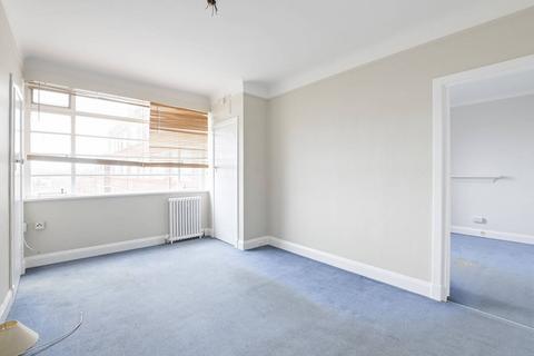 1 bedroom flat to rent, Du Cane Court, Balham, London, SW17