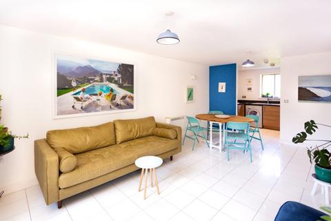 1 bedroom flat for sale, Honeycombe Beach, Honeycombe Chine