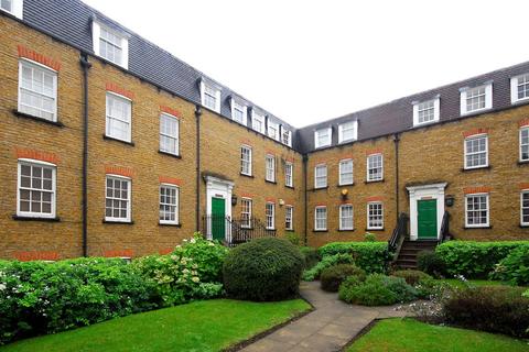 Flat 1, 5 Stapleton Hall Road, London, N4 3QQ