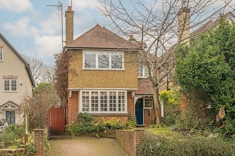 4 bedroom detached house for sale, Portsmouth Road, Thames Ditton KT7