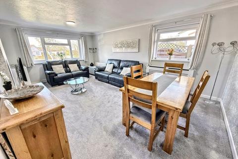 7 Fern Close, Alderholt, Fordingbridge, SP6 3HZ