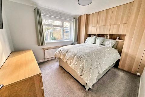 7 Fern Close, Alderholt, Fordingbridge, SP6 3HZ