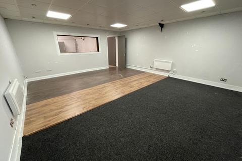 Office to rent, Ongar