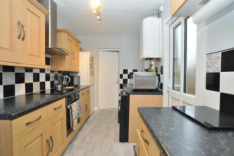 3 bedroom terraced house for sale, Balmoral Road, Hitchin