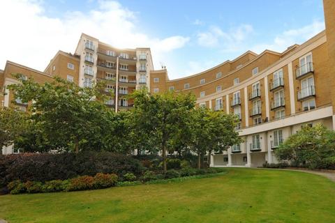 3 bedroom flat to rent, Palgrave Gardens London NW1