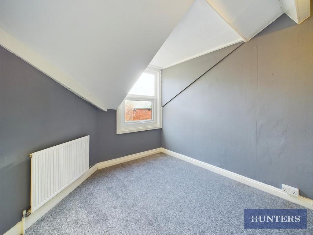 CAM01999 G0-PR0354-STILL006.jpg