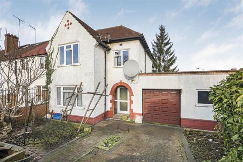 3 bedroom end of terrace house for sale, Crest Road, Neasden