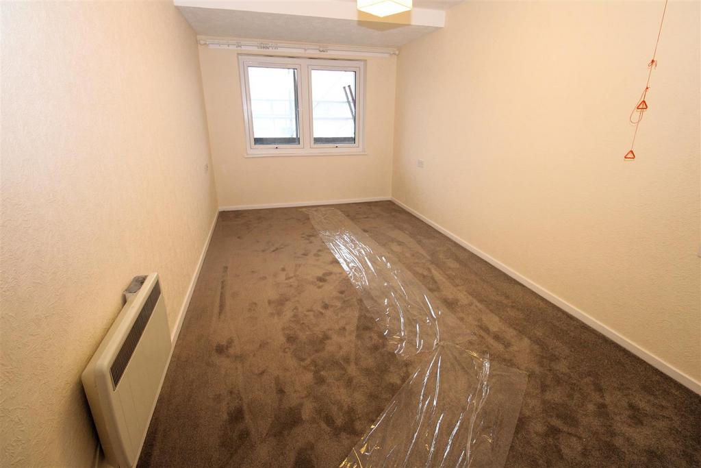 Bedroom.JPG