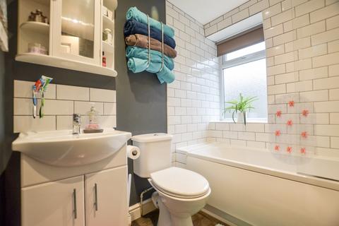 12 Queens Crescent, Bodmin, PL31 1QW