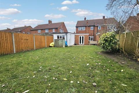 70 Beechcroft Road, Longlevens, Gloucester, GL2 9HF