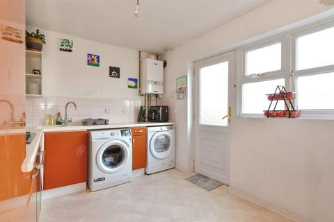 2 bedroom end of terrace house for sale, Winchelsea Road, Walderslade, Chatham, Kent