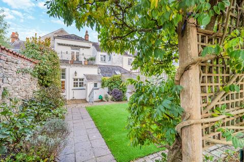 6 bedroom terraced house for sale, Pilton Street, Barnstaple, Devon