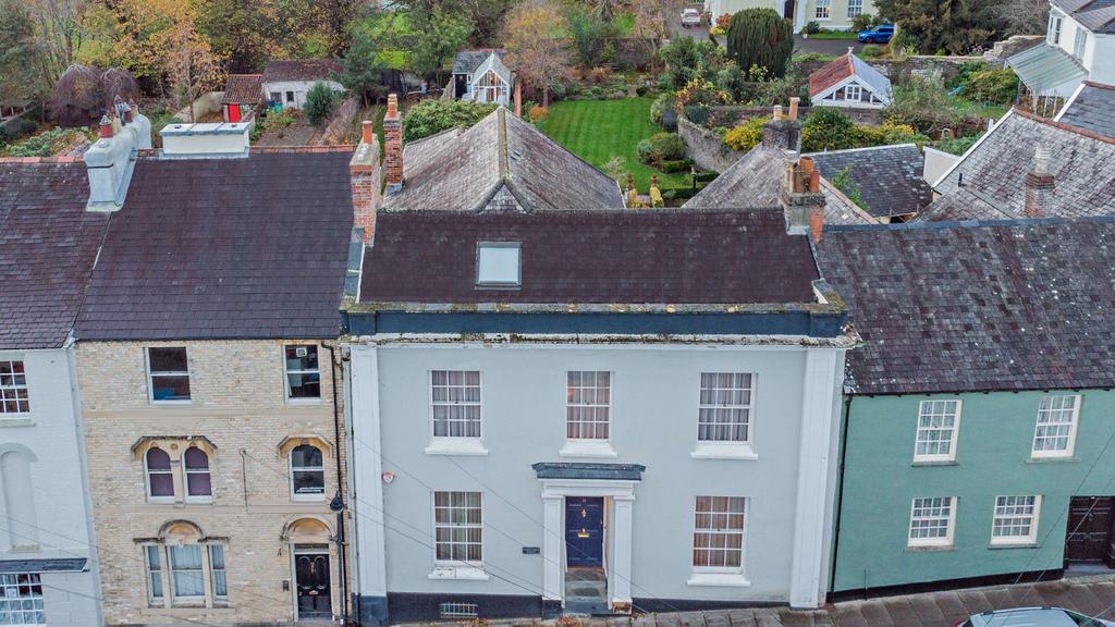 Churchill House