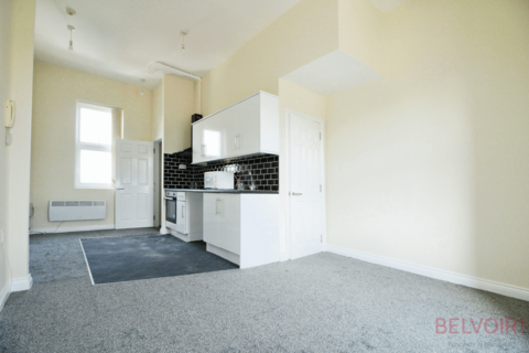 2 bedroom flat to rent, Highbury Road, Highbury Vale, Nottingham, NG6