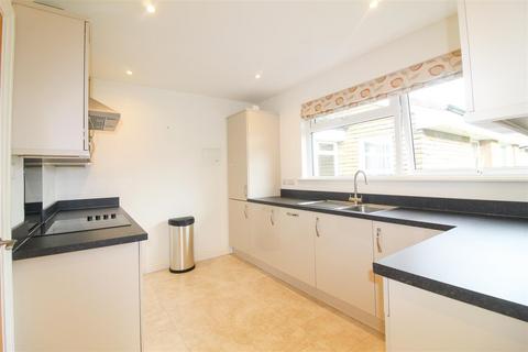 2 bedroom apartment to rent, Spa Court, Park Street, Ripon