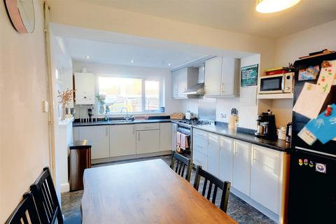 3 bedroom semi-detached house for sale, Cornwall Avenue, Beeston, Nottingham