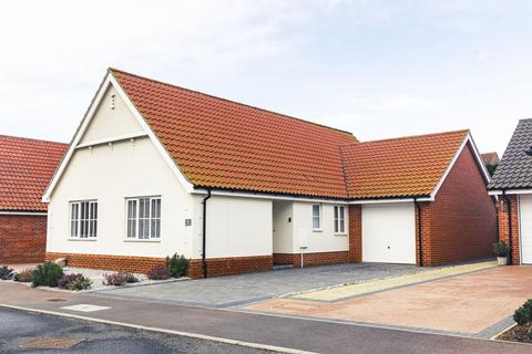 3 bedroom detached bungalow for sale, Avocet Avenue, Hunstanton, PE36