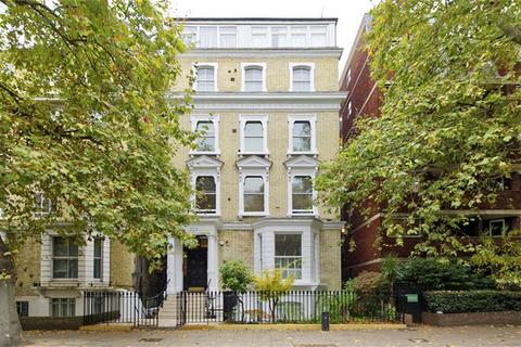 Studio for sale, Cromwell Road, London, SW5