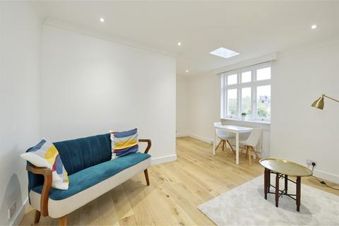 Studio for sale, Cromwell Road, London, SW5