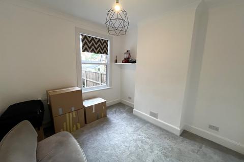 2 bedroom terraced house to rent, Elderton Road, Sydenham SE26