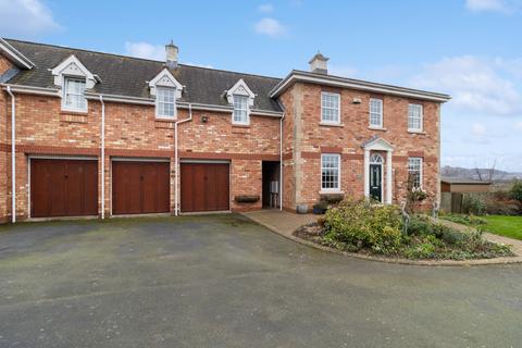 5 bedroom link detached house for sale, Worcester WR2