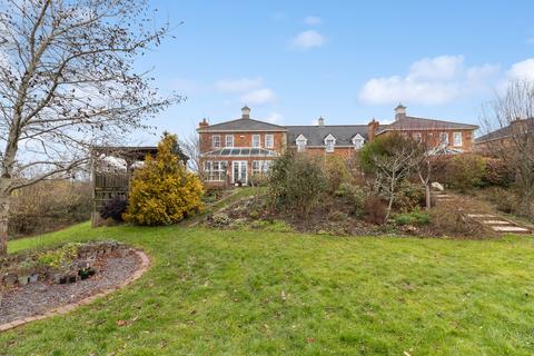 5 bedroom link detached house for sale, Worcester WR2