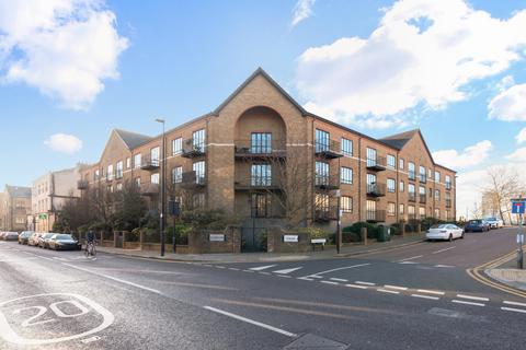 2 bedroom apartment for sale, Brunel House, Ship Yard, London, E14