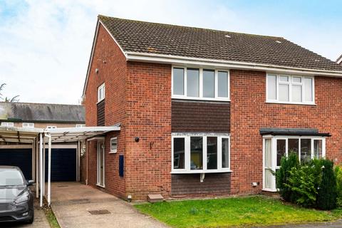 3 bedroom semi-detached house to rent, Knightswood, Hampton Dene, Hereford