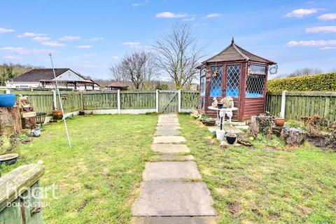 2 bedroom detached bungalow for sale, Selby Road, Askern, Doncaster