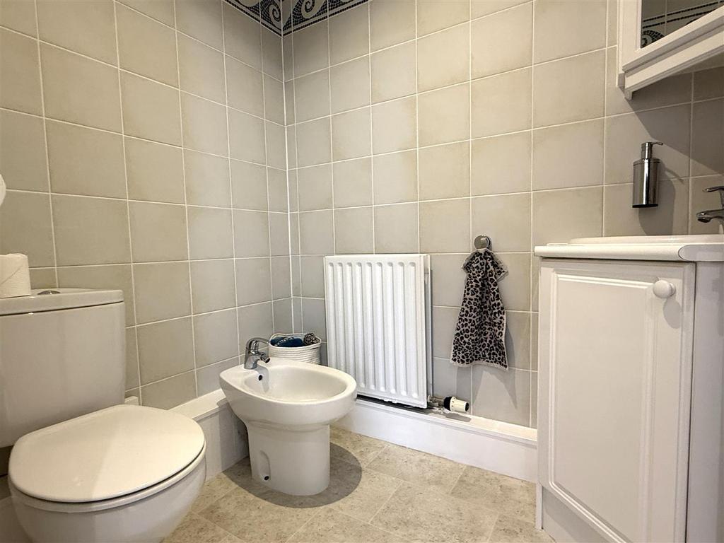 Separate wc