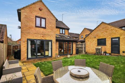 4 bedroom detached house for sale, The Maltings, Walkern, Stevenage, Hertfordshire, SG2