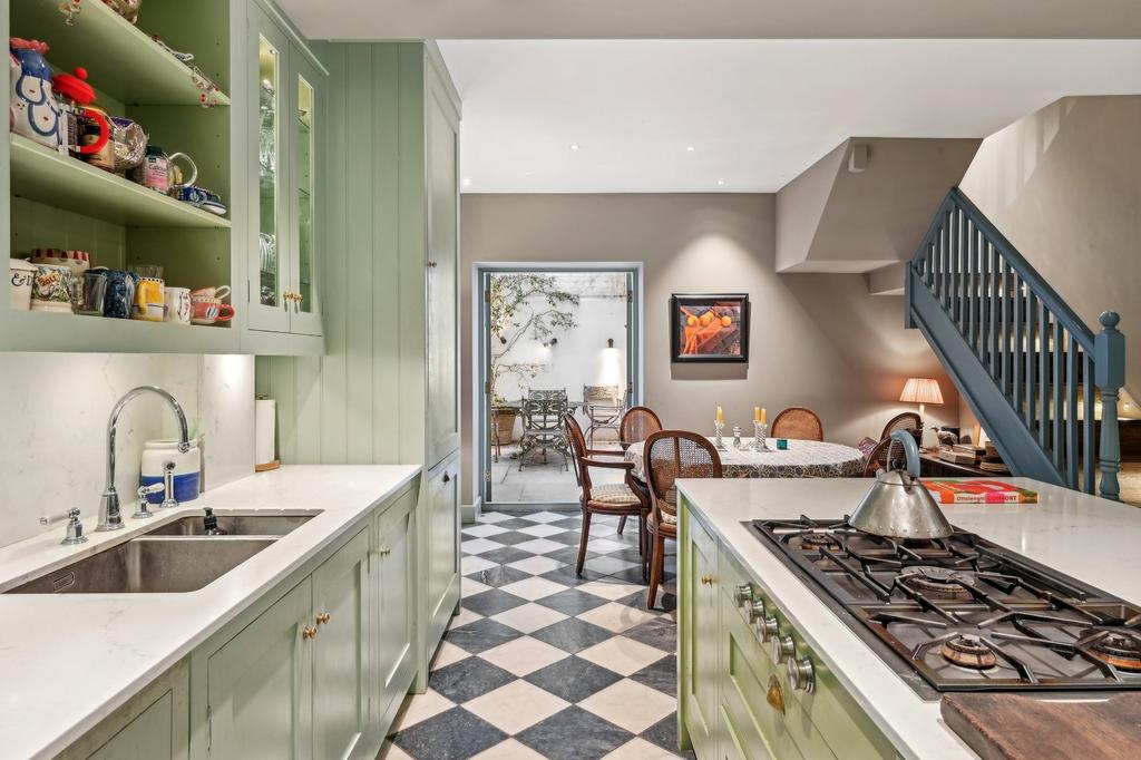 Open Kitchen