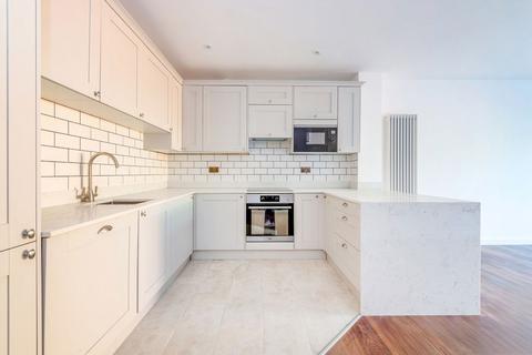 1 bedroom flat for sale, Colney Hatch Lane, London N10