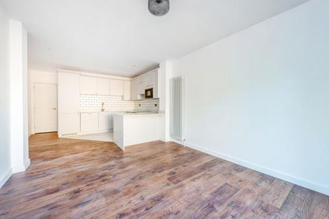 1 bedroom flat for sale, Colney Hatch Lane, London N10