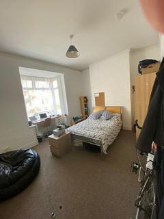 5 bedroom house to rent, King Edward Rd, Brynmill, Swansea