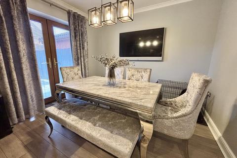 212 Graig Newydd, Godrergraig, Swansea, SA9 2DF
