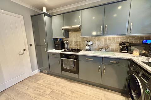 212 Graig Newydd, Godrergraig, Swansea, SA9 2DF